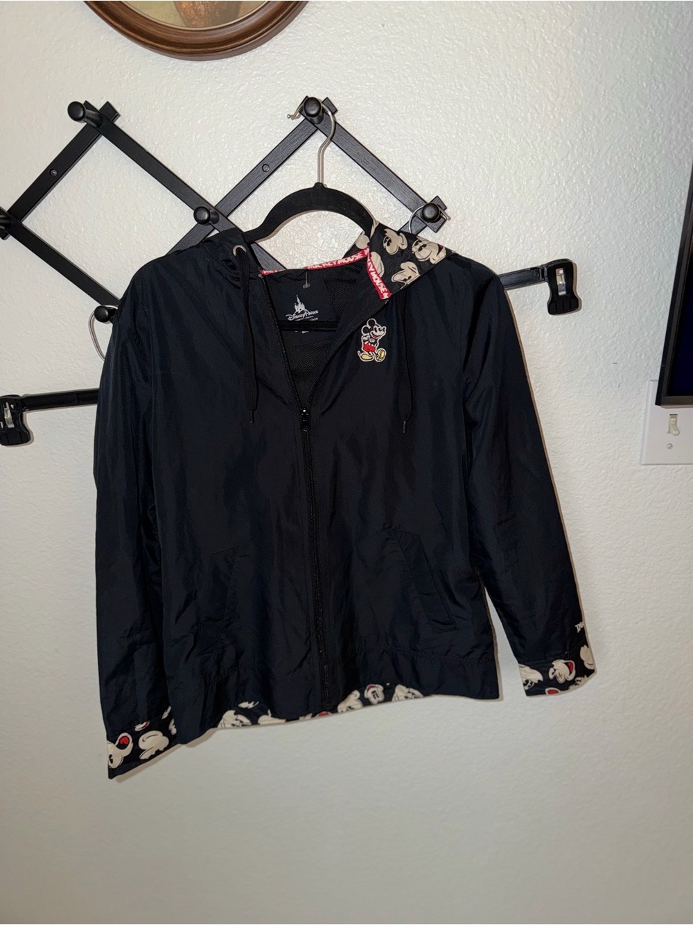 Disney Parks Mickey Mouse Women’s Hooded Windbreaker Jacket XS